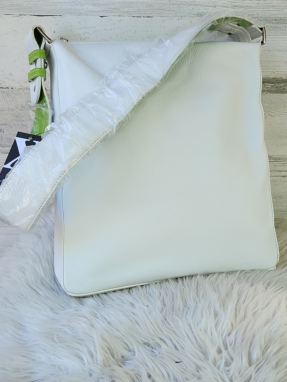 NWT MAXX NEW YORK LEATHER SHOULDER BAG